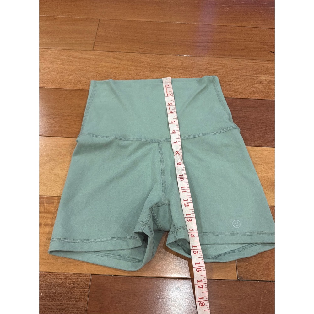 Gilly Hicks Biker Shorts Womens Sage Green High Waisted Smiley Logo Small - Picture 6 of 8